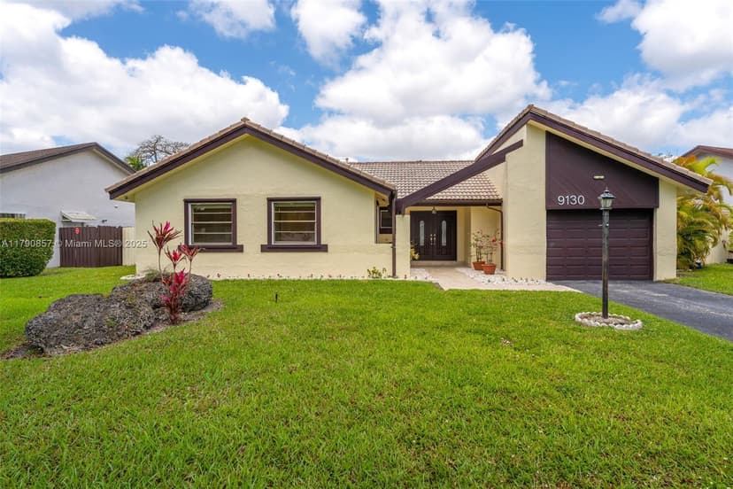 9130 SW 101st Ave, Miami FL 33176