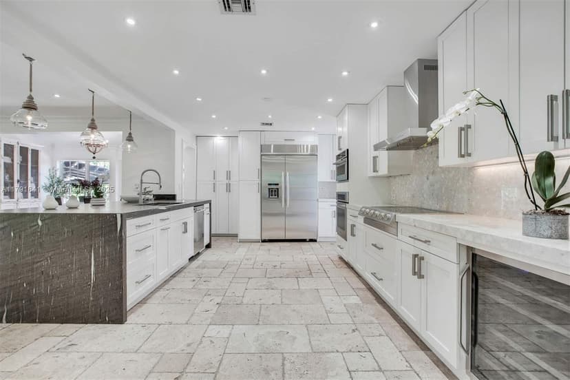 1161 Sunset Dr, Coral Gables FL 33143