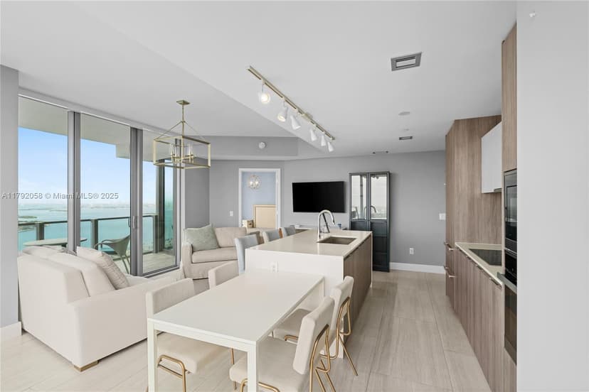 2900 NE 7th Ave # 3901, Miami FL 33137