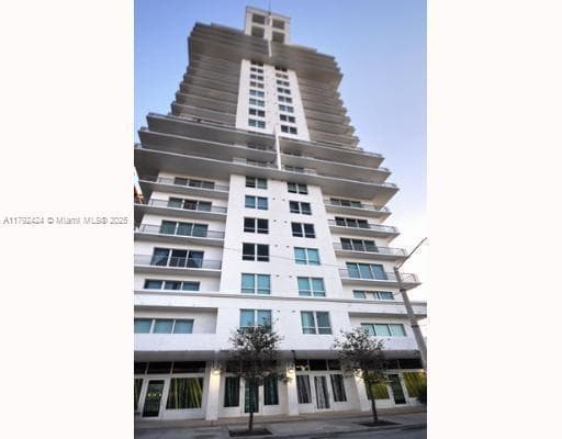 234 NE 3rd St # 1208, Miami FL 33132