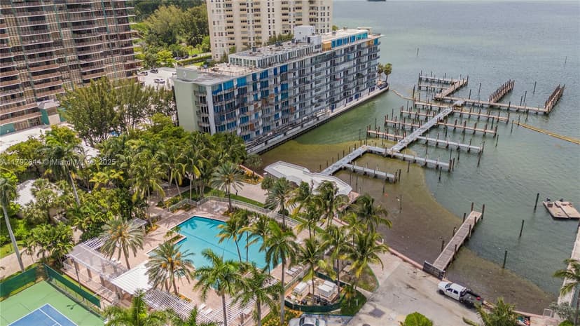 770 NE 69th St # 6E, Miami FL 33138