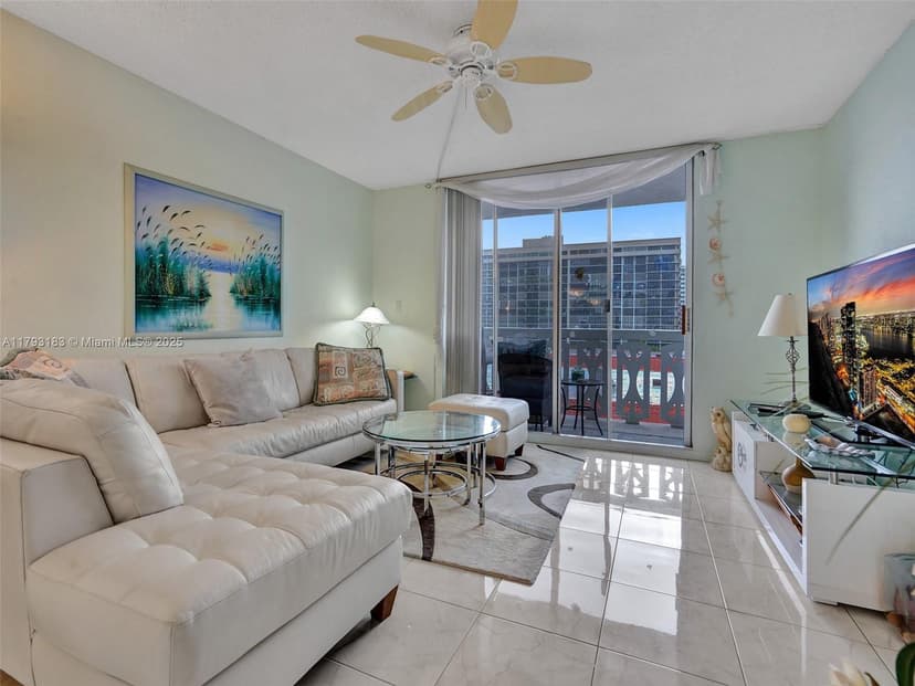 3113 S Ocean Drive # 603, Hallandale Beach FL 33009
