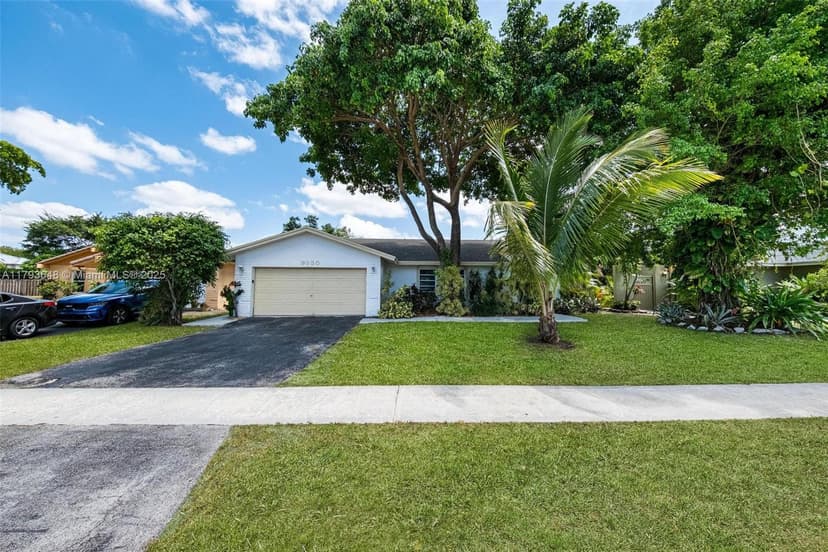9330 NW 39th St, Sunrise FL 33351