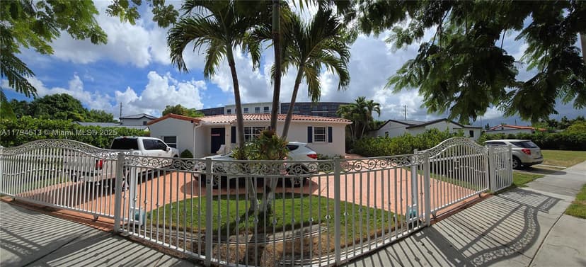 1621 SW 32nd Ct, Miami FL 33145