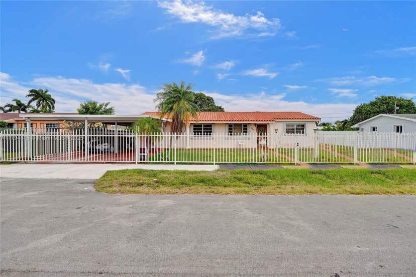 2831 NW 212th St, Miami Gardens FL 33056
