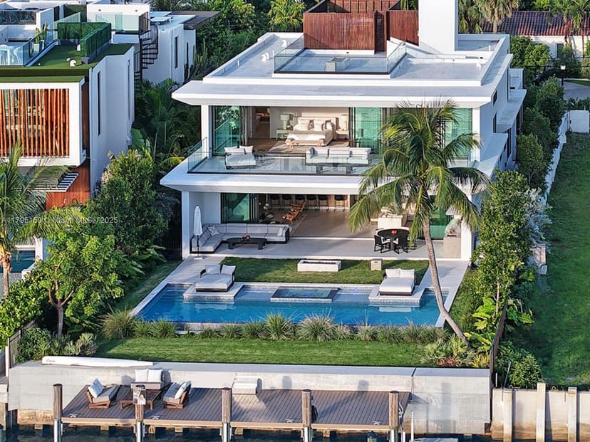 310 W Dilido Dr, Miami Beach FL 33139