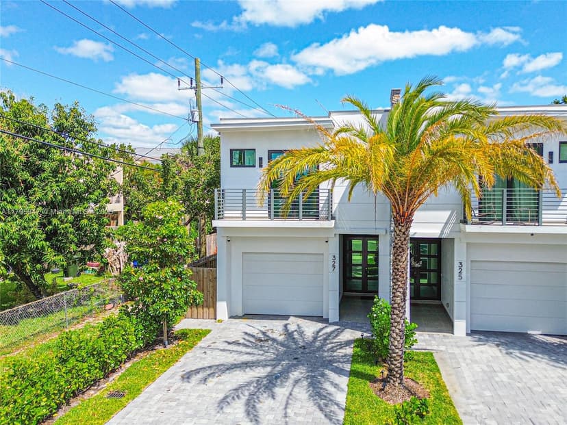325 SW 16th St # B, Fort Lauderdale FL 33315