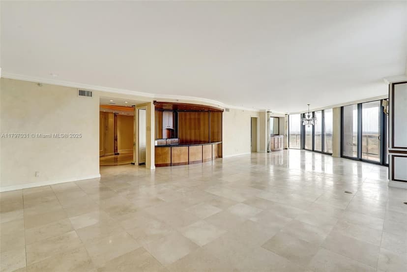 19667 Turnberry Way, Aventura FL 33180