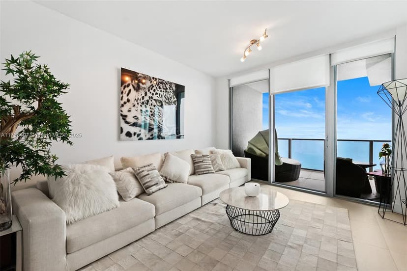 2900 NE 7th Ave # 4406, Miami FL 33137