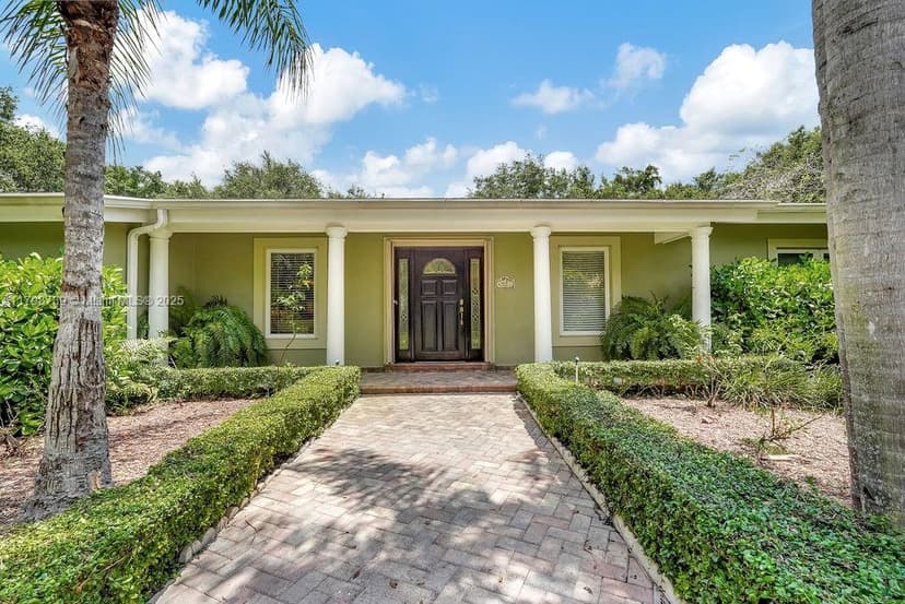 6551 SW 126th St, Pinecrest FL 33156