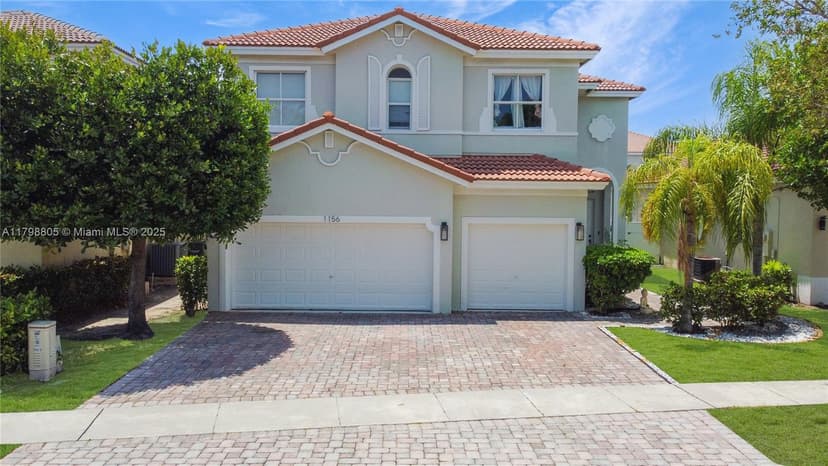 1156 NE 37th Pl, Homestead FL 33033