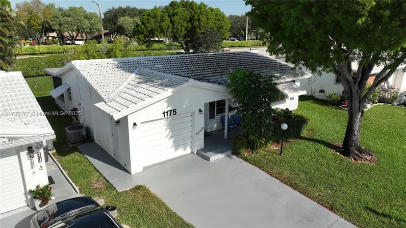 1175 NW 90th Way, Plantation FL 33322