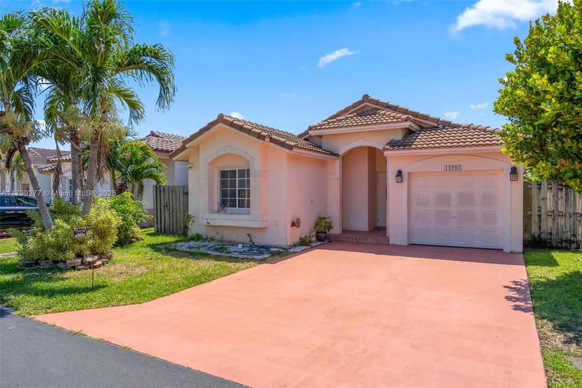 14202 SW 151st Ct, Miami FL 33196