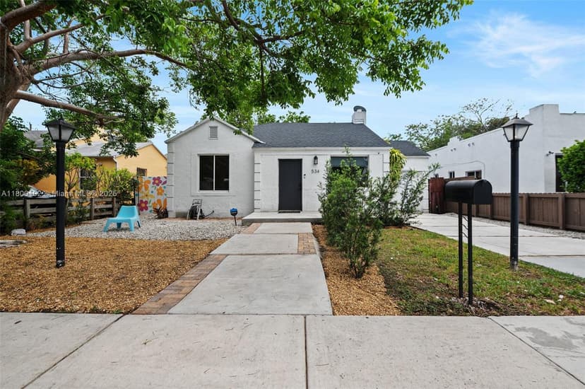 534 NW 50th St, Miami FL 33127