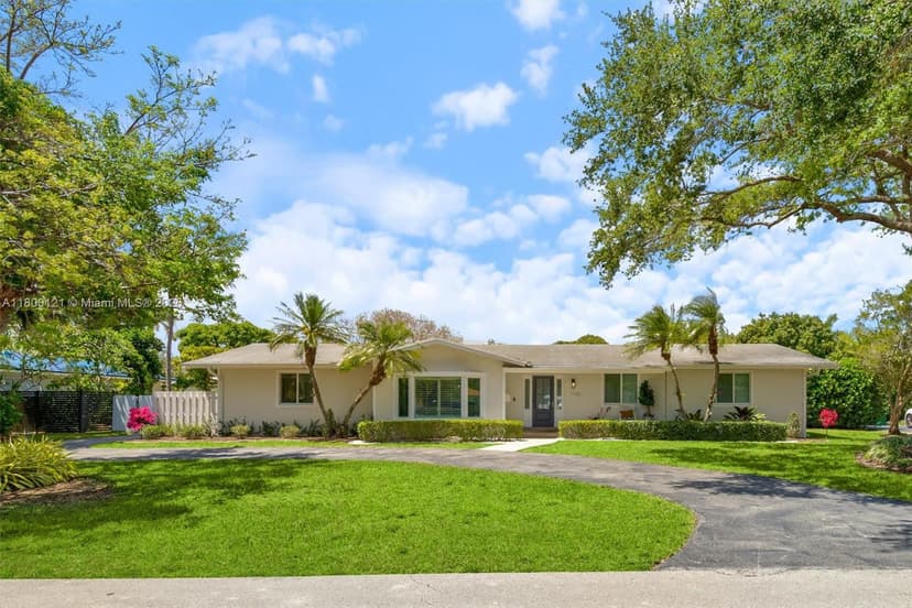 7485 SW 159th Ter, Palmetto Bay FL 33157