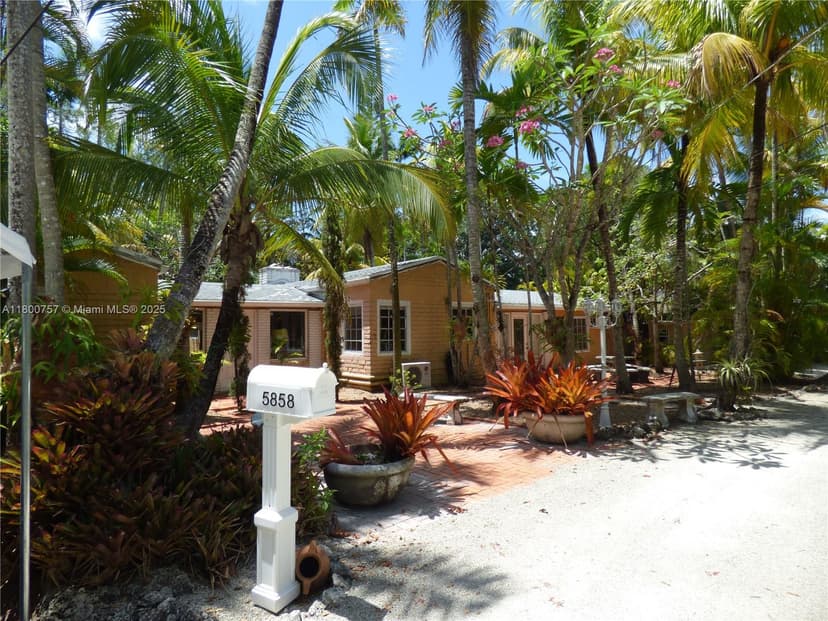 5858 SW 80th St, South Miami FL 33143