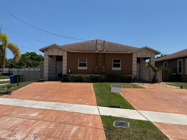798 NE 43 ST, Oakland Park FL 33334