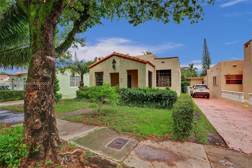 817 Lorca St, Coral Gables FL 33134