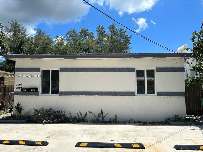 7001 NW 6th Ave, Miami FL 33150