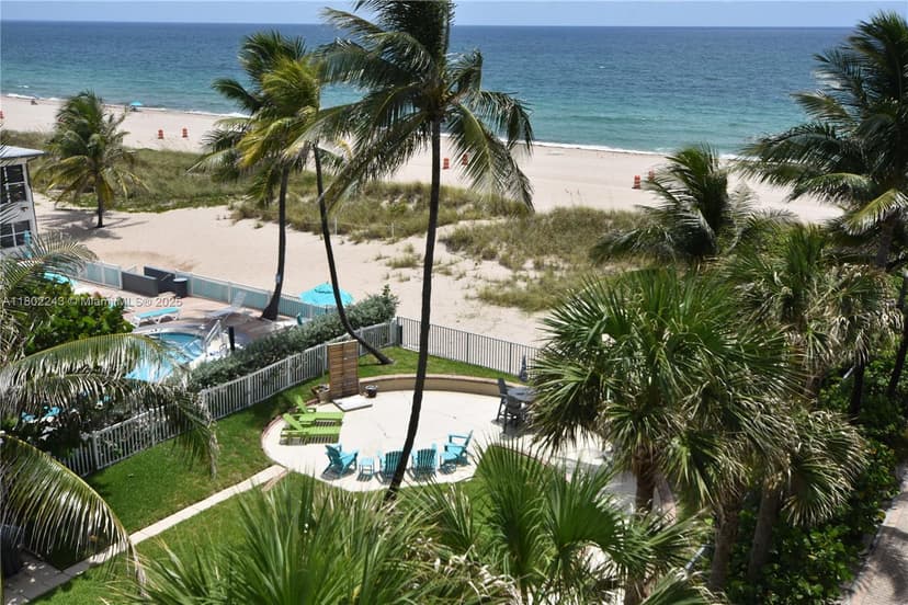 4510 El Mar Dr # 405, Lauderdale By The Sea FL 33308