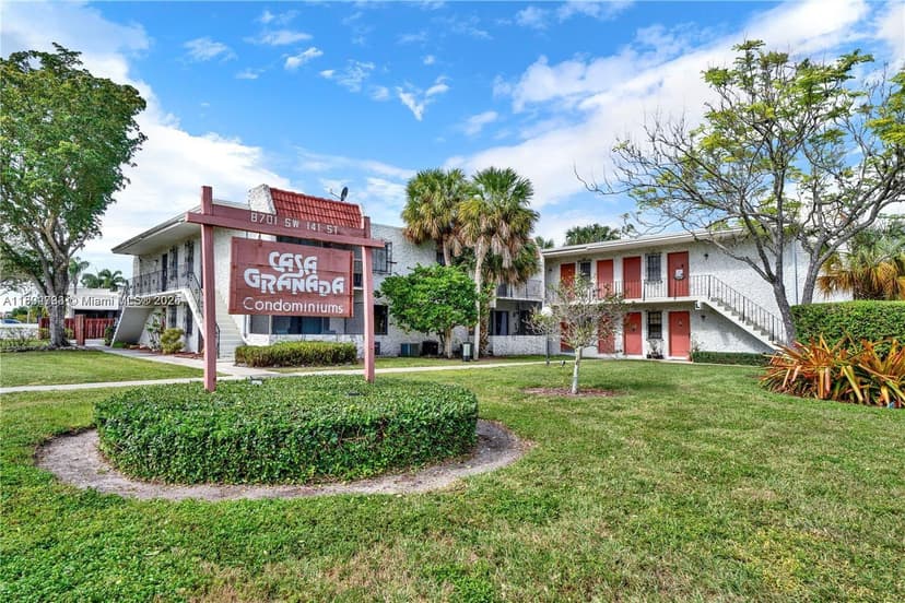 8701 SW 141st St # G8, Palmetto Bay FL 33176