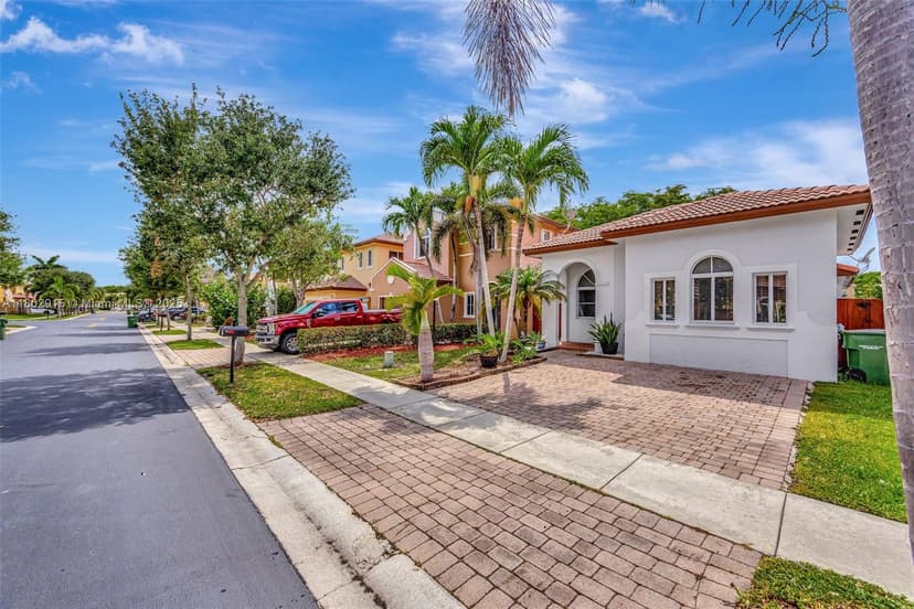 1130 NE 41st Ave, Homestead FL 33033