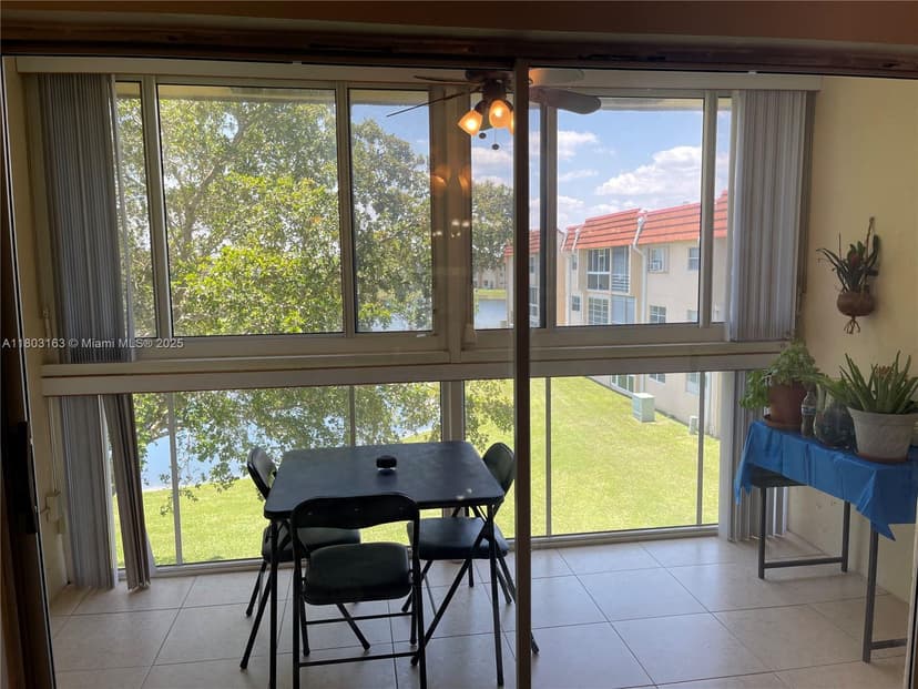 2911 N Pine Island Rd # 311, Sunrise FL 33322