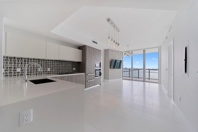 2900 NE 7 Ave # 3605, Miami FL 33137