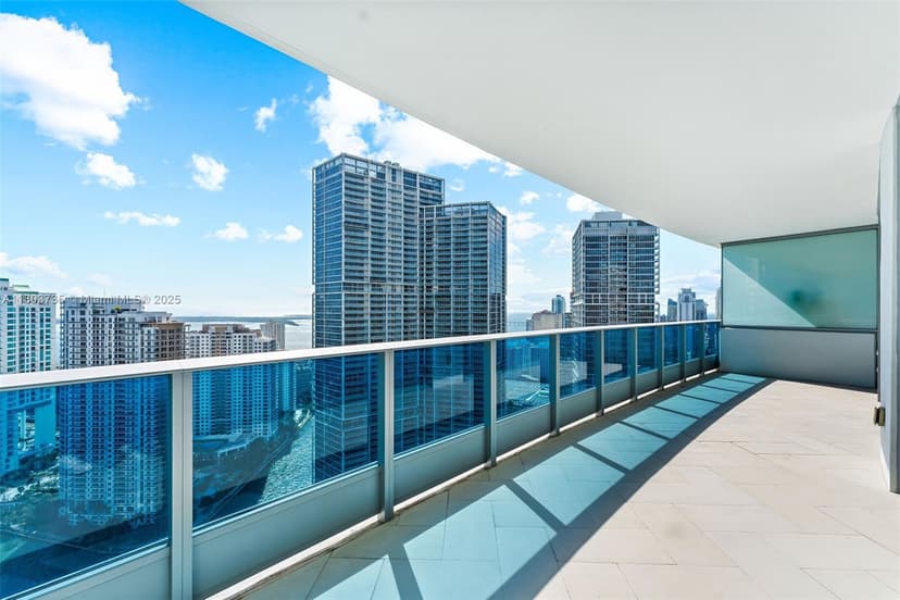 200 Biscayne Boulevard Way # 4005, Miami FL 33131