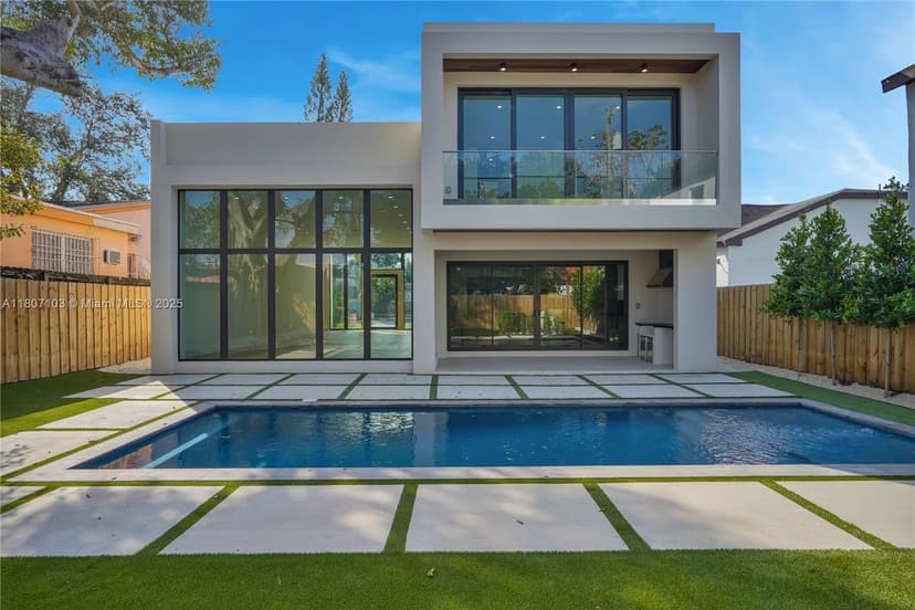 63 NW 47th Ter, Miami FL 33127