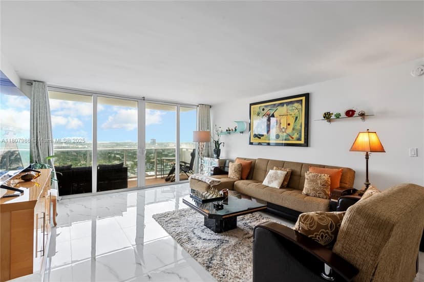 3140 S Ocean Dr # 2310, Hallandale Beach FL 33009