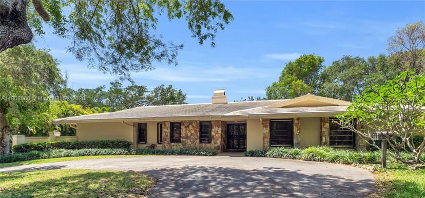 5990 SW 135th Ter, Pinecrest FL 33156