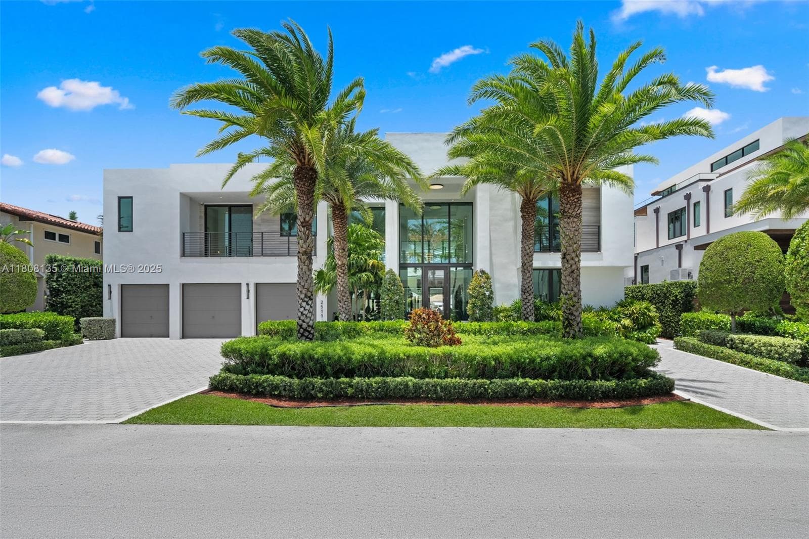 2519 Lucille Dr, Fort Lauderdale FL 33316