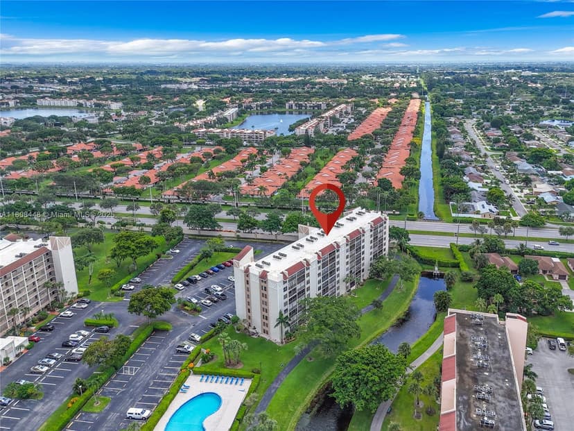 14475 Strathmore Ln # 305, Delray Beach FL 33446