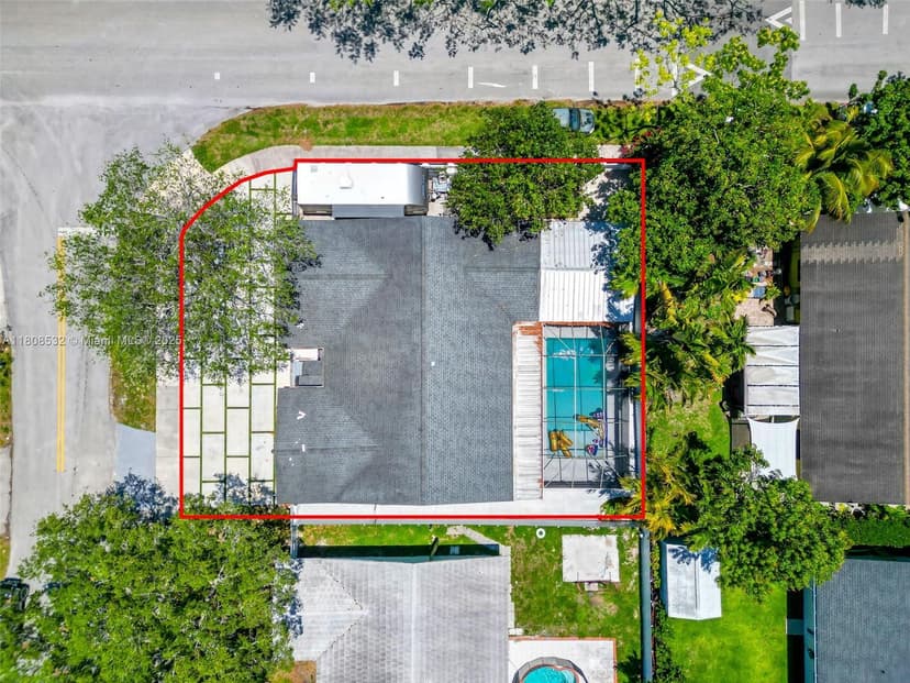 9304 SW 166th Ter, Palmetto Bay FL 33157