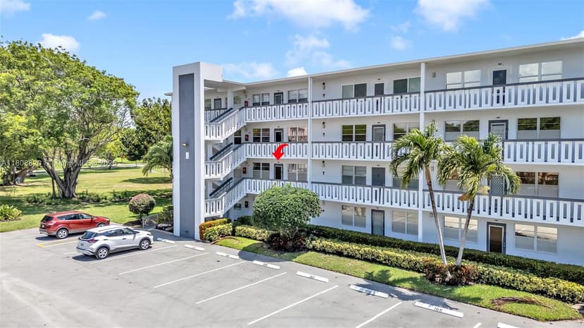 2002 Lyndhurst H # 2002, Deerfield Beach FL 33442