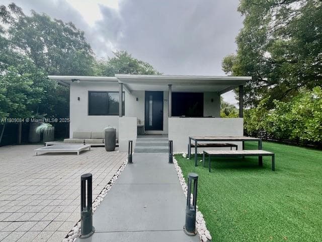 90 NW 33rd St, Miami FL 33127