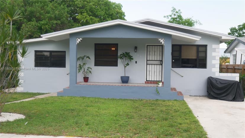 1930 NW 55th St, Miami FL 33142