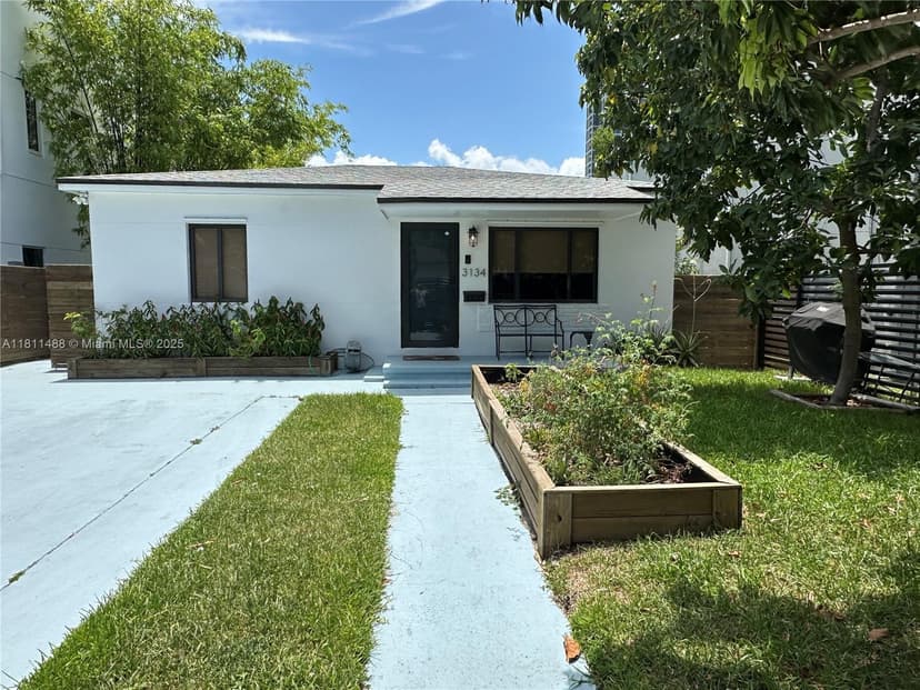 3134 Carter St, Miami FL 33133