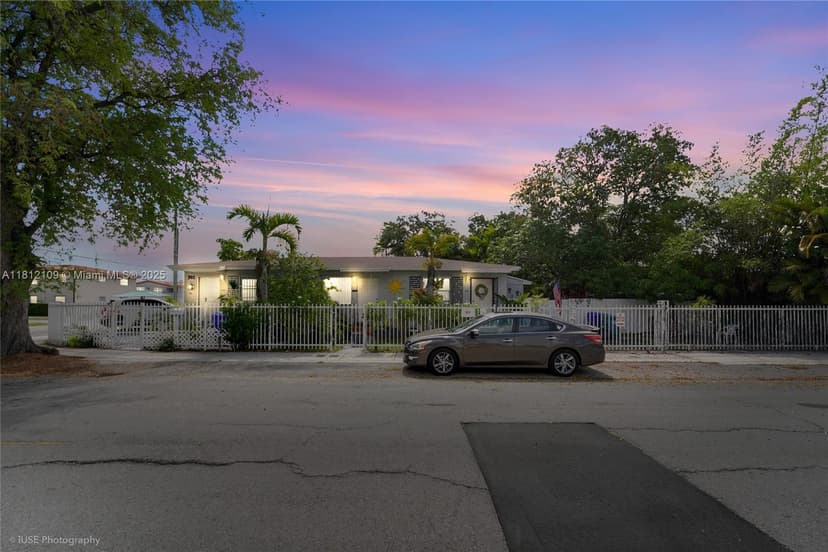 901 SW 34th Ave, Miami FL 33135