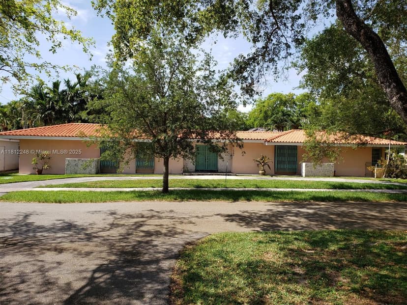 1240 La Mancha Ave, Coral Gables FL 33134
