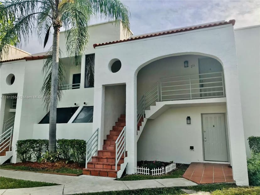 3564 Magellan Cir # 1, Aventura FL 33180