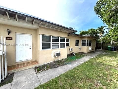 266 NE 111th St, Miami FL 33161
