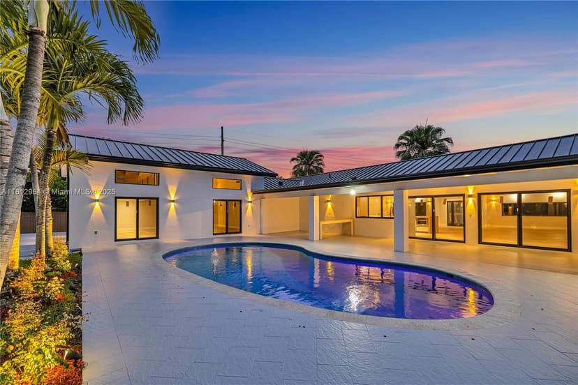 10600 SW 140th St, Miami FL 33176