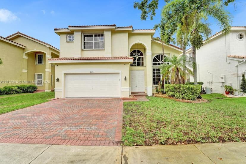 2434 SW 157th Ave, Miramar FL 33027