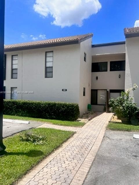 958 Mockingbird Ln # 511, Plantation FL 33324