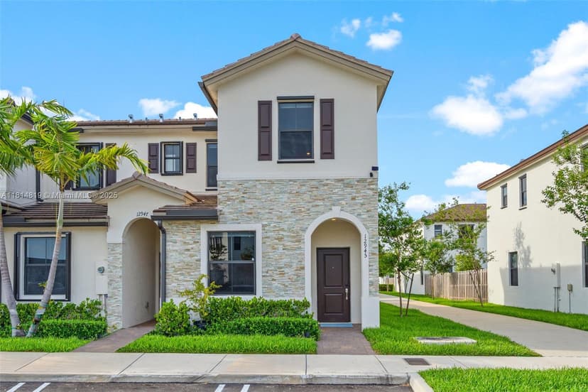 12945 SW 234th St, Homestead FL 33032