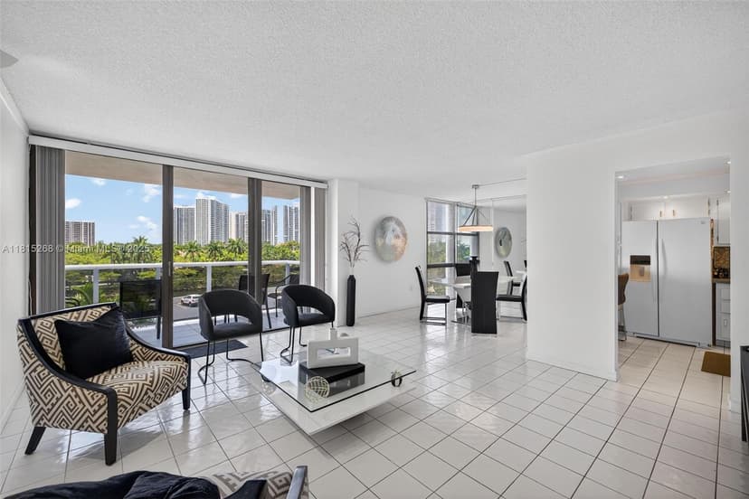 3675 N Country Club Dr # 401, Aventura FL 33180