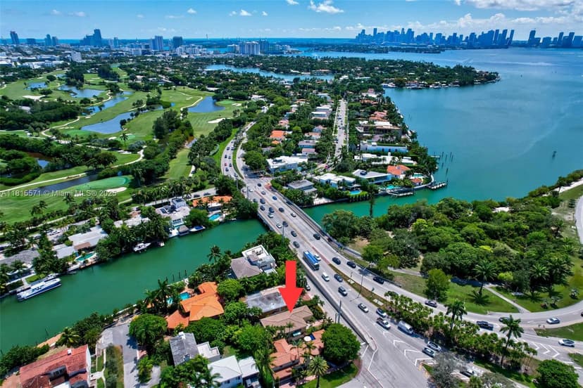 3325 Alton Rd, Miami Beach FL 33140