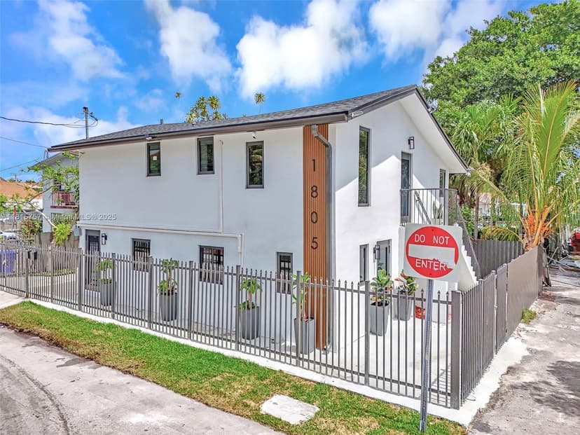 1805 SW 4th Street, Miami FL 33135
